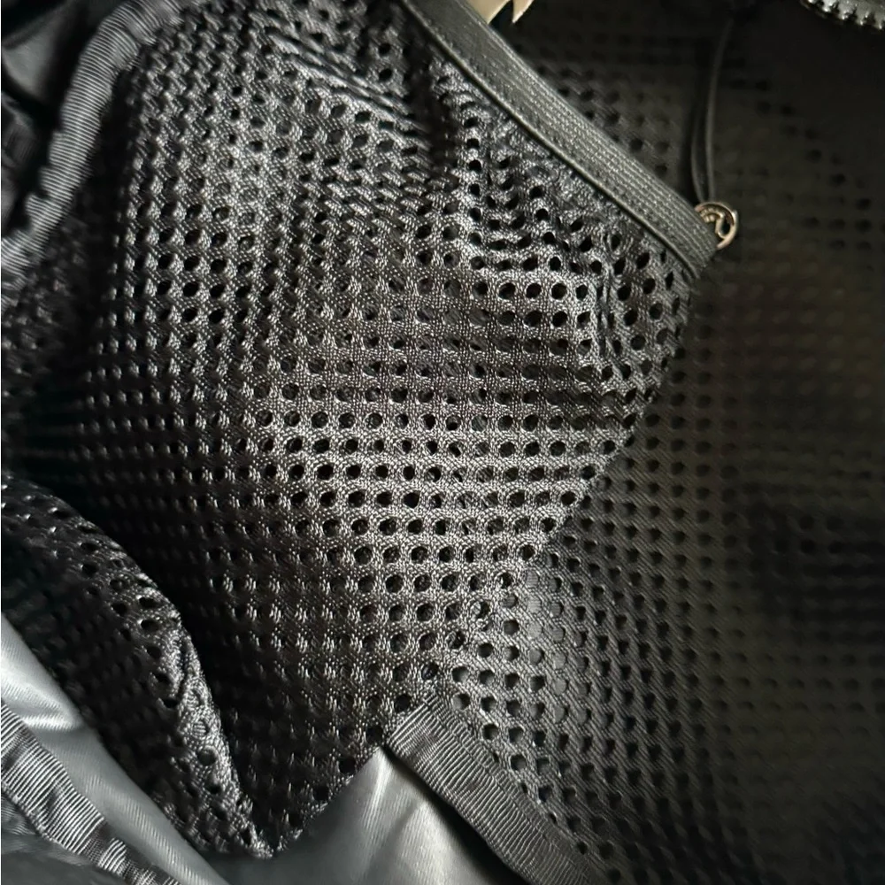 Lululemon Backpack - Picture 6 of 12